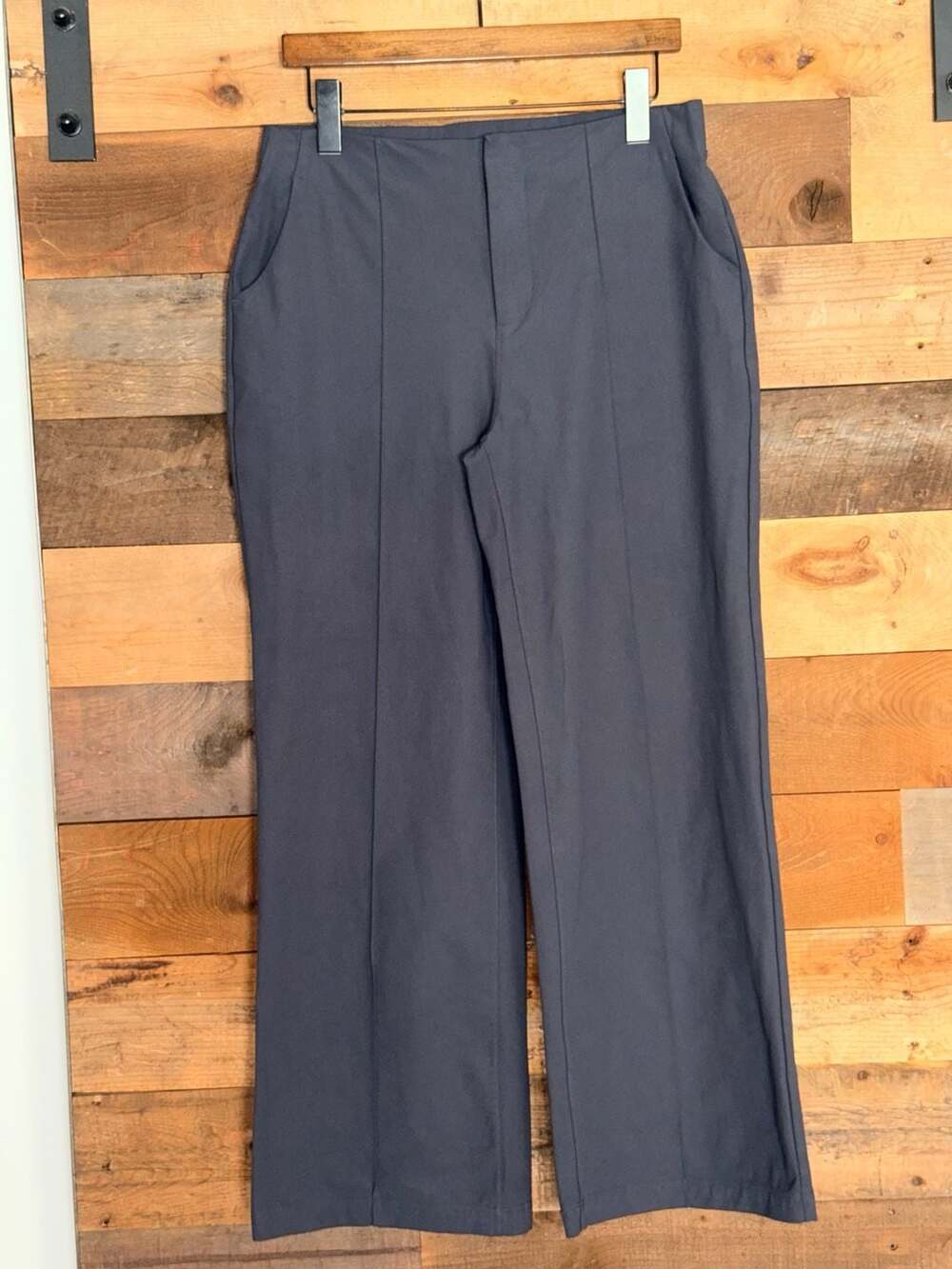 Vuori Women's Performance Trousers Size M